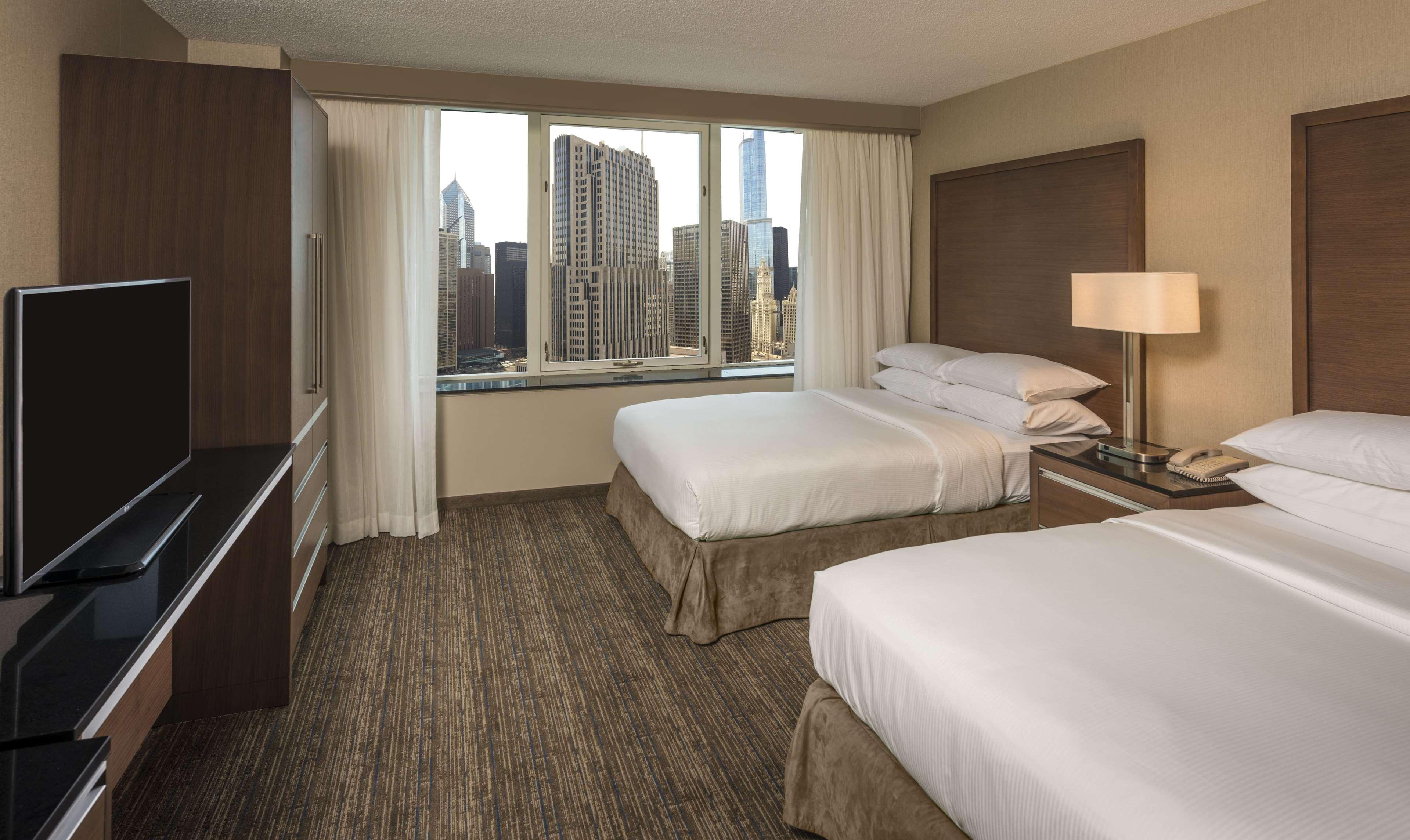 embassy suites by hilton chicago downtown magnificent mile