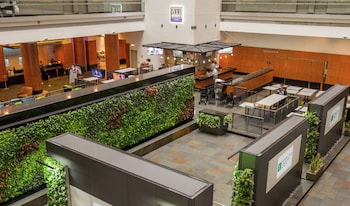 Embassy Suites By Hilton Chicago Downtown Magnificent Mile,Streeterville>>Chicago,4 star