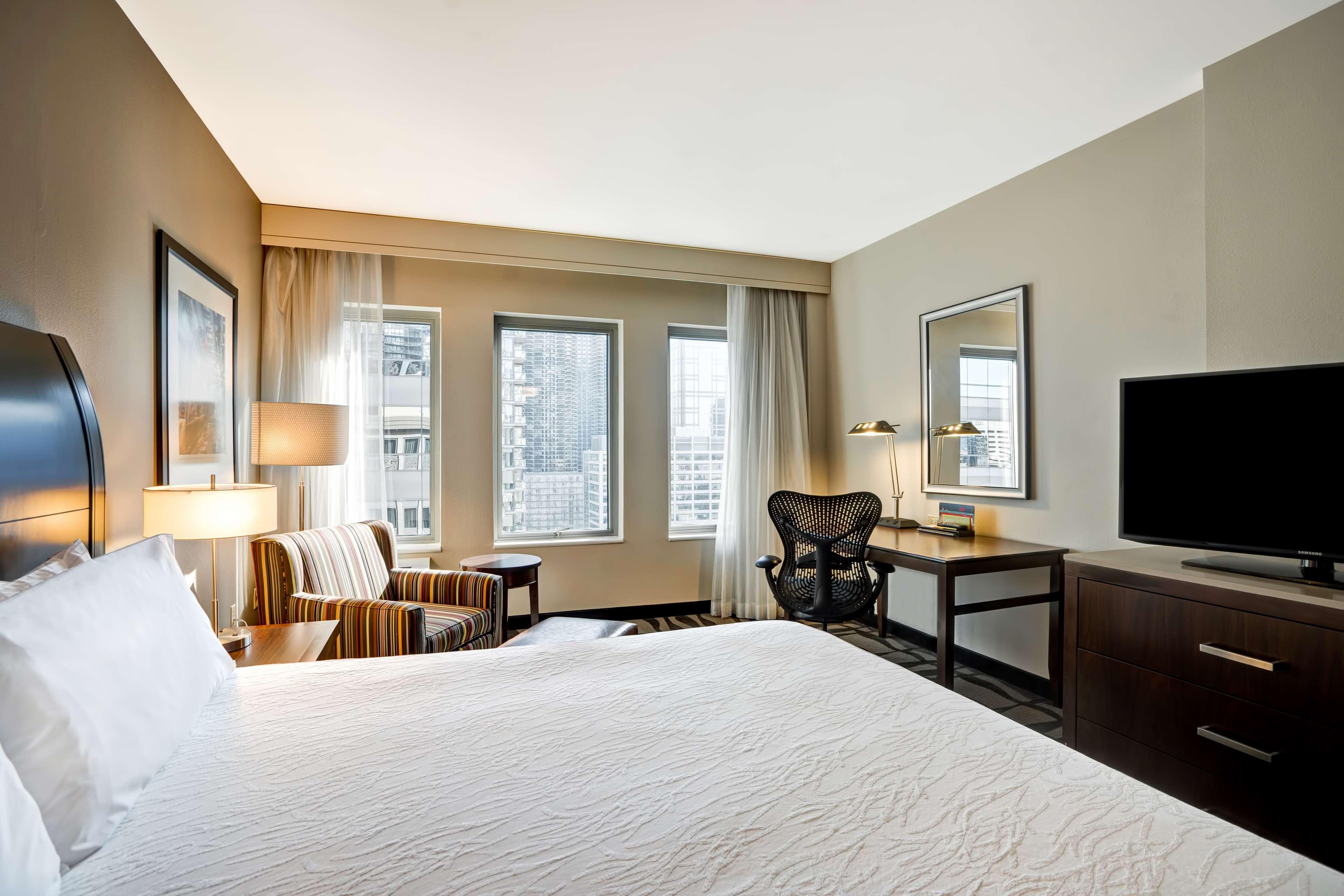 hilton garden inn chicago downtown magnificent mile