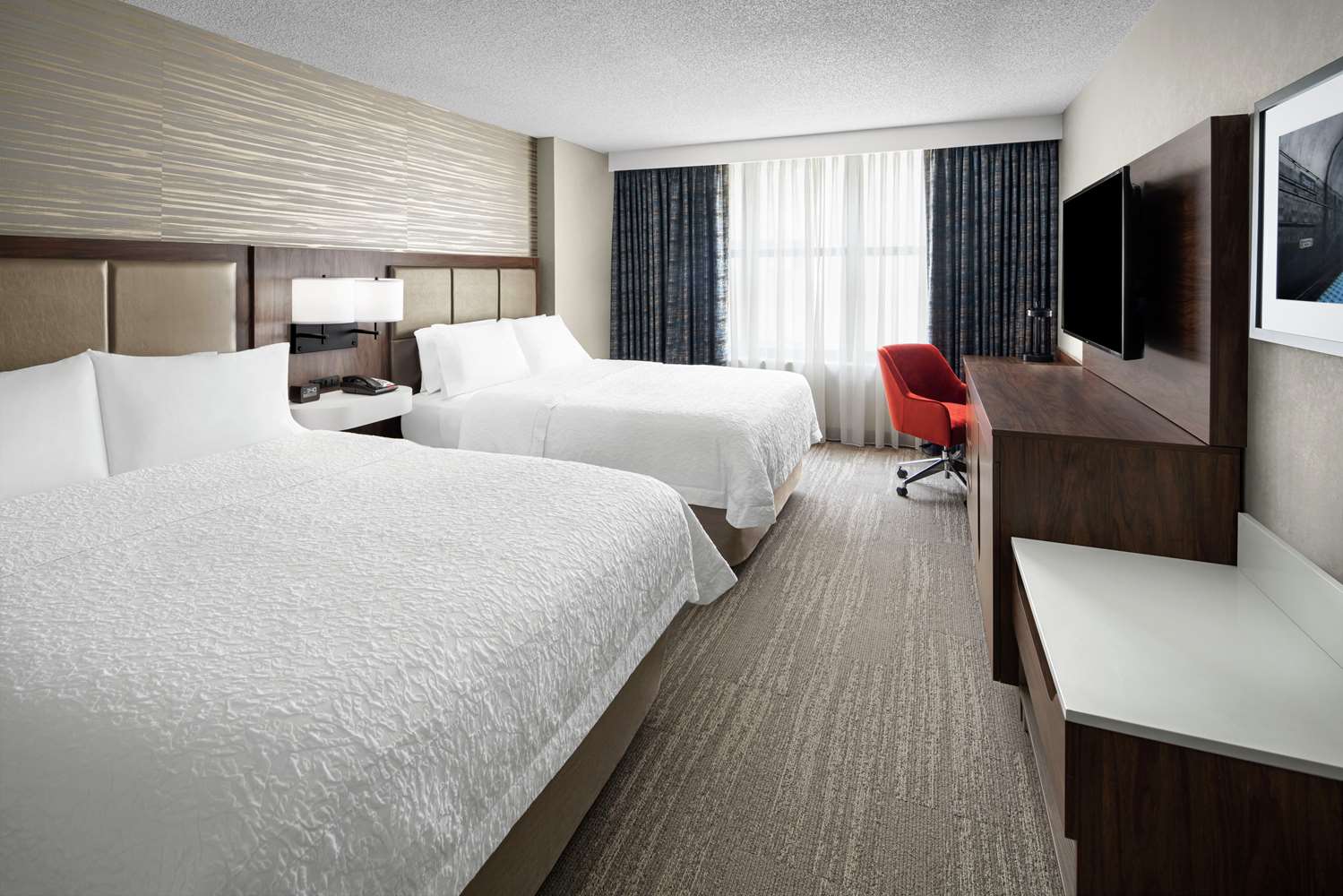hampton inn and suites chicago downtown