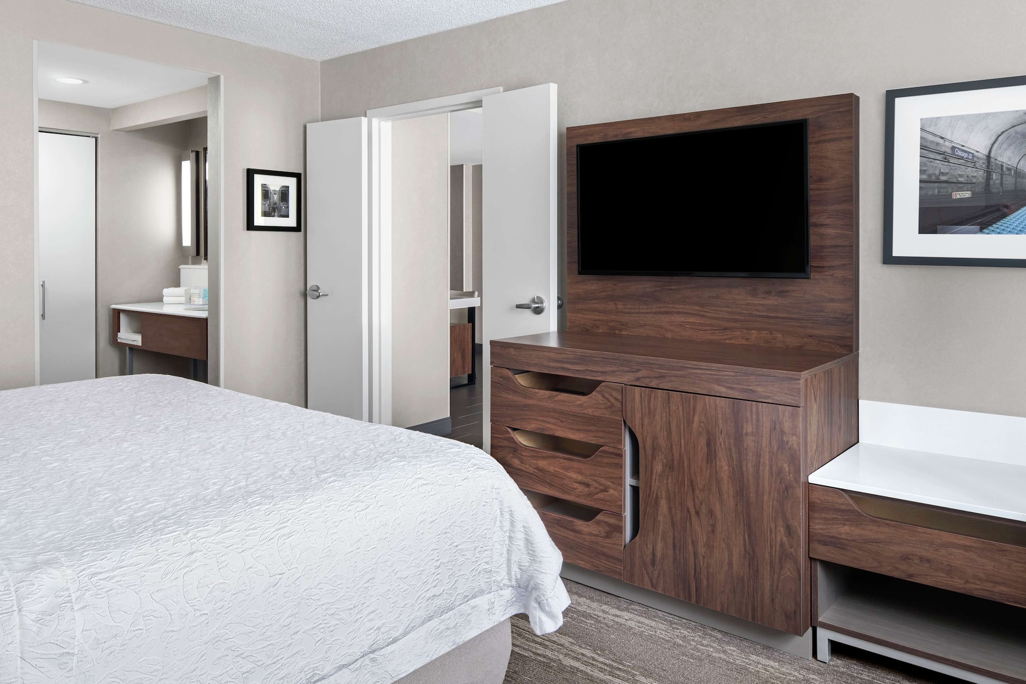 hampton inn and suites chicago downtown
