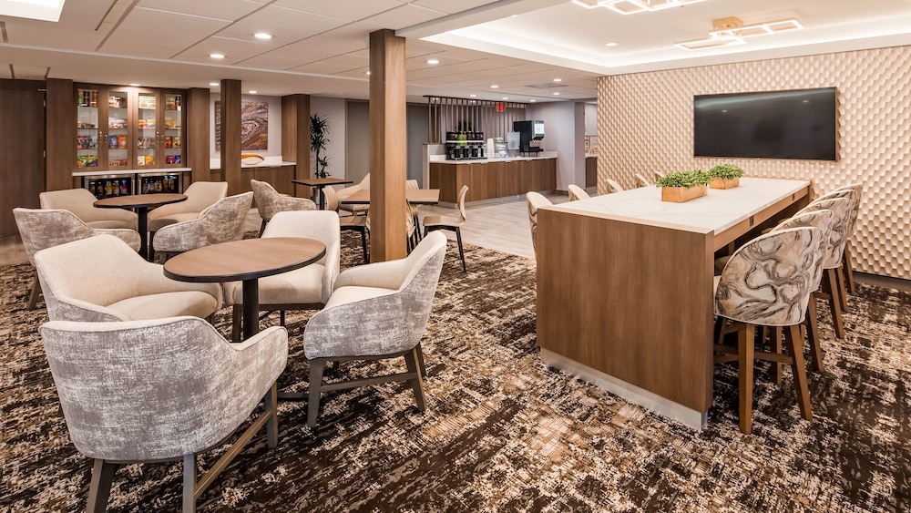 surestay plus hotel by best western chicago lombard