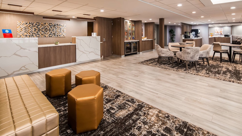surestay plus hotel by best western chicago lombard