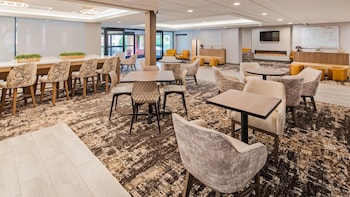 surestay plus hotel by best western chicago lombard
