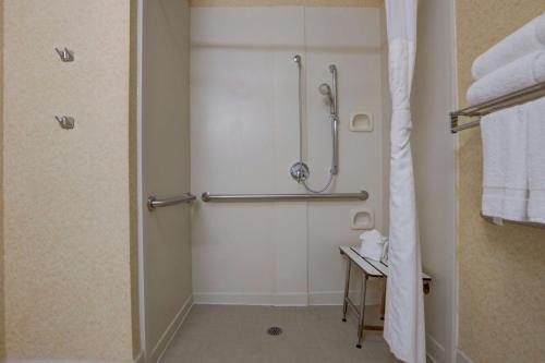 surestay plus hotel by best western chicago lombard
