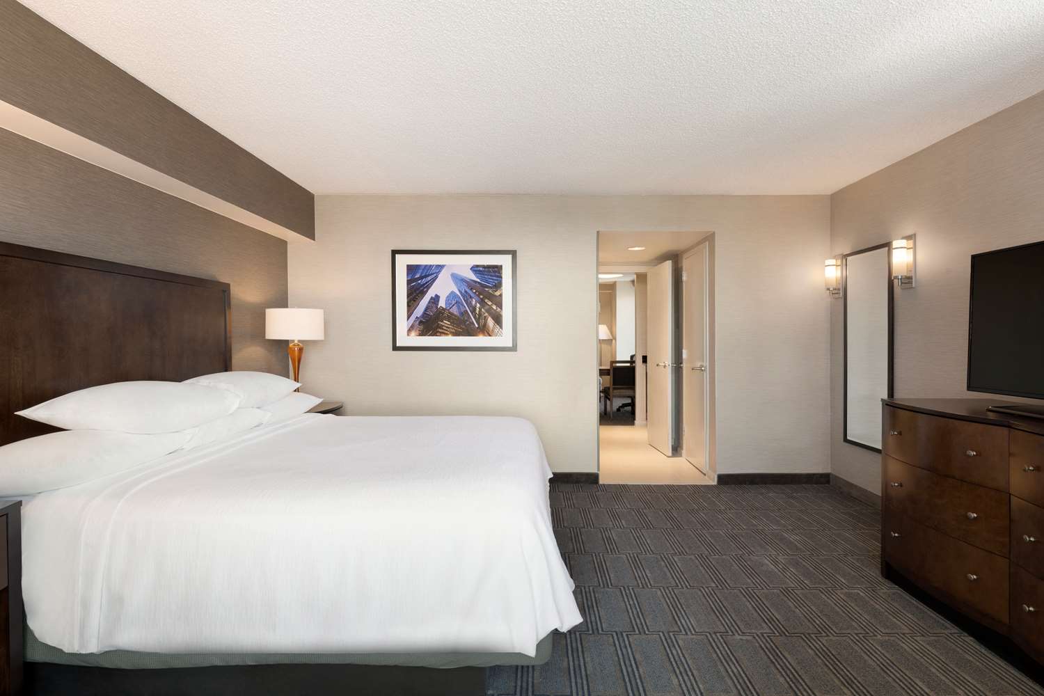 embassy suites by hilton chicago lombard oak brook