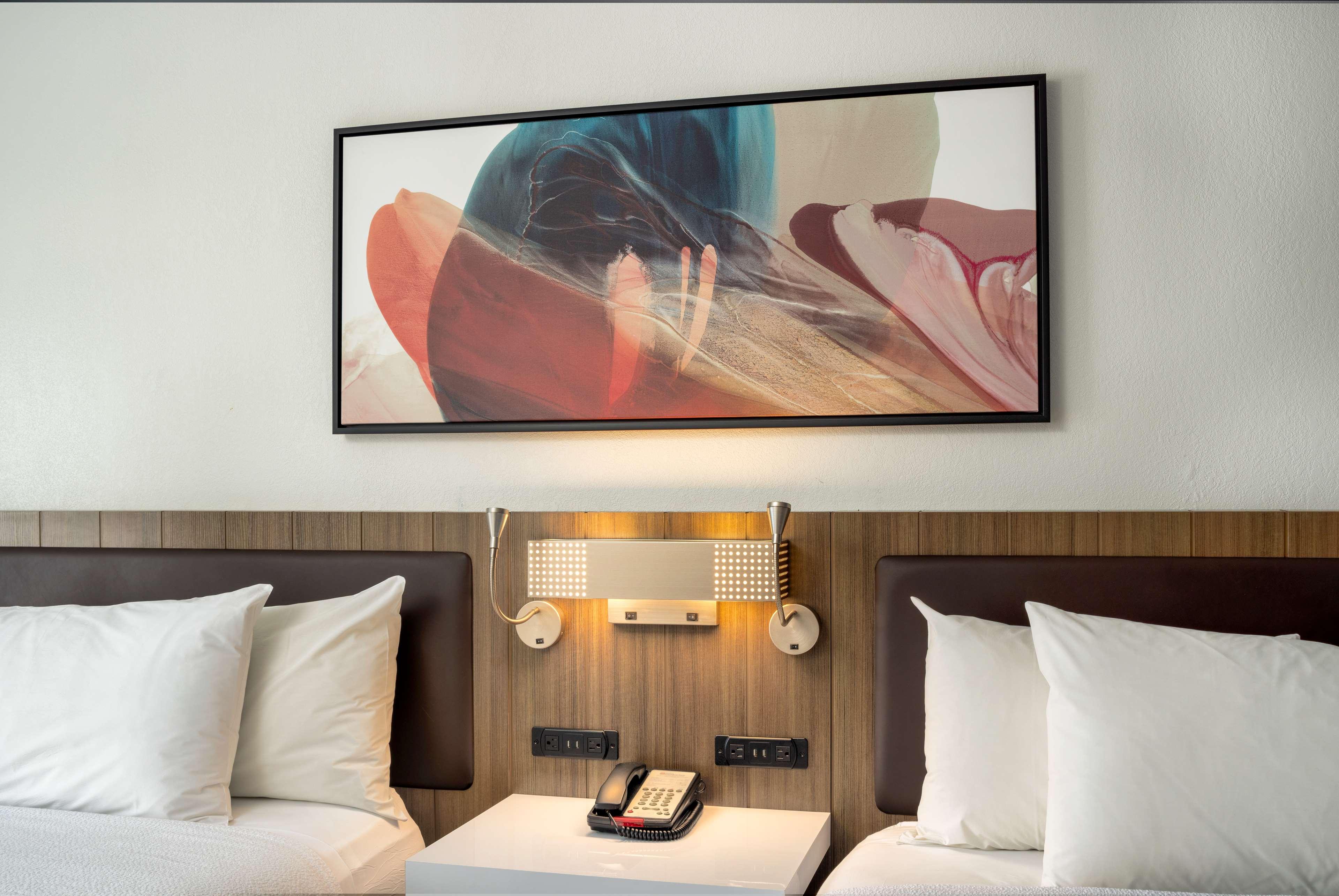 hilton garden inn chicago oak brook