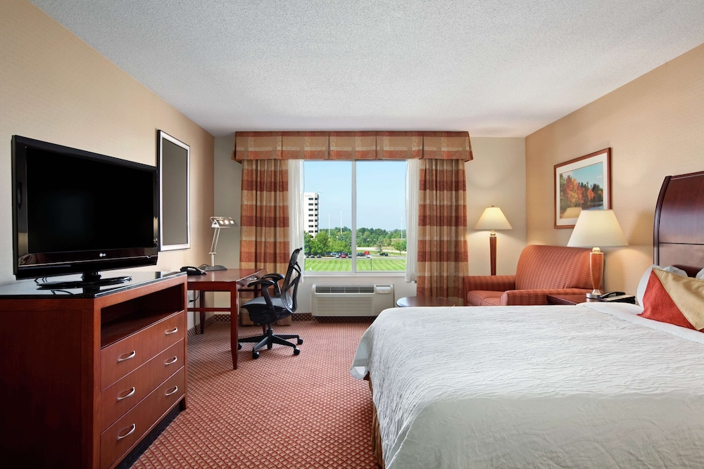 hilton garden inn chicago oak brook