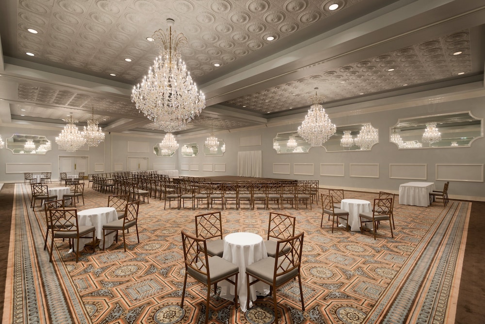 hilton garden inn chicago oak brook