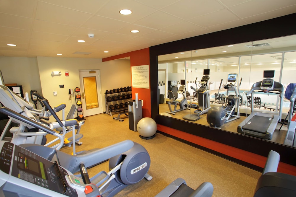 hilton garden inn chicago oak brook