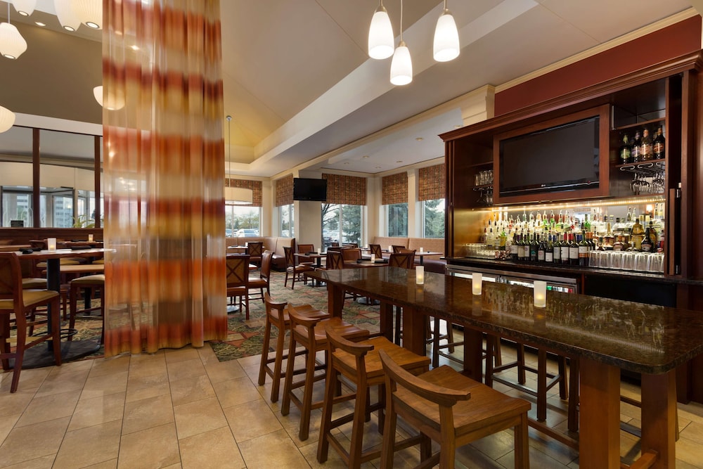hilton garden inn chicago oak brook