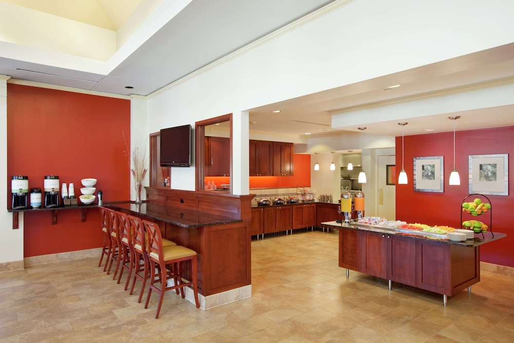 hilton garden inn chicago oak brook