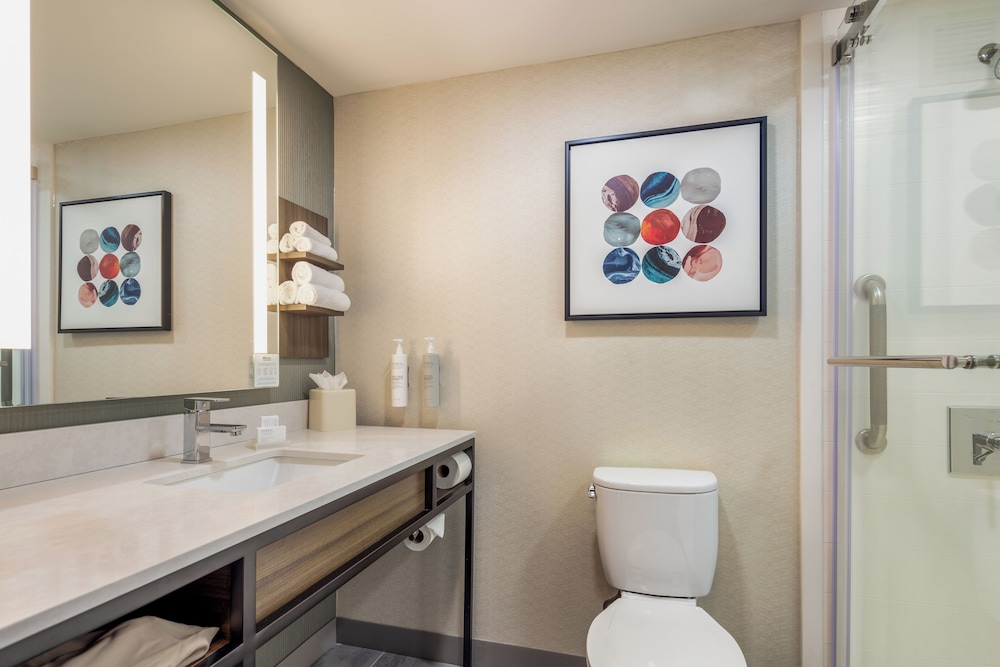 hilton garden inn chicago oak brook
