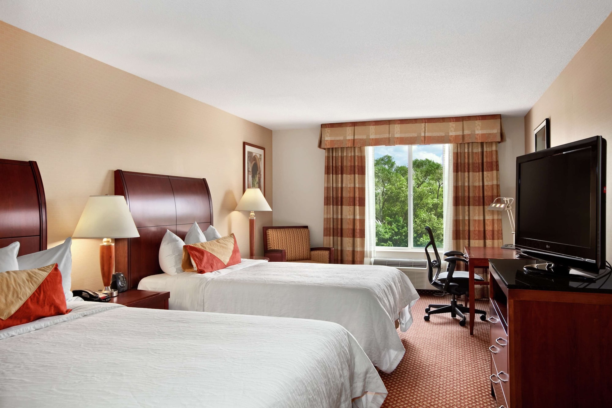 hilton garden inn chicago oak brook