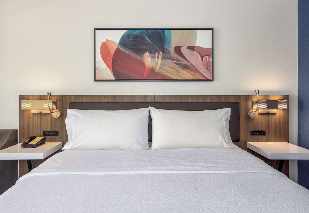 hilton garden inn chicago oak brook