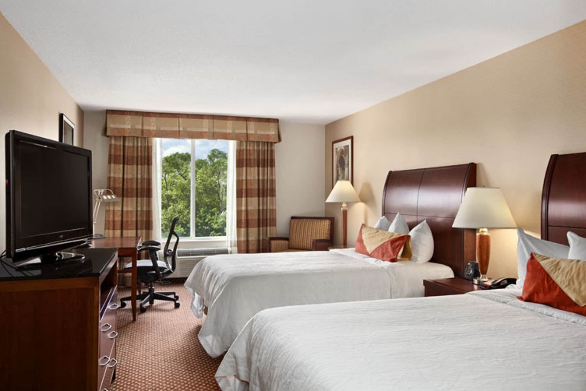 hilton garden inn chicago oak brook