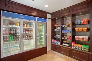 hilton garden inn chicago oak brook