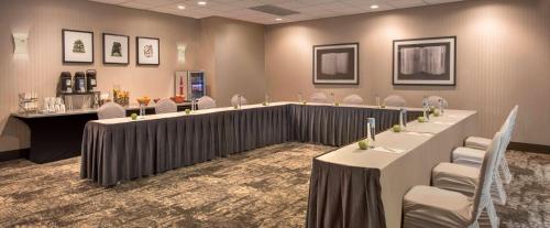 doubletree by hilton chicago schaumburg