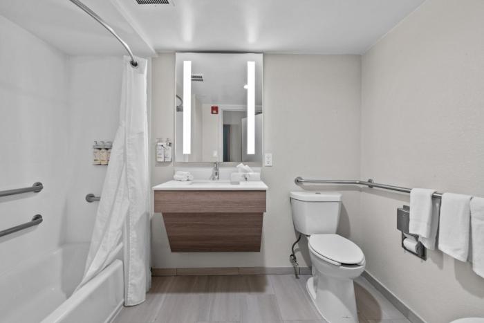 holiday inn express west point by ihg