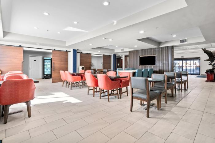 holiday inn express west point by ihg