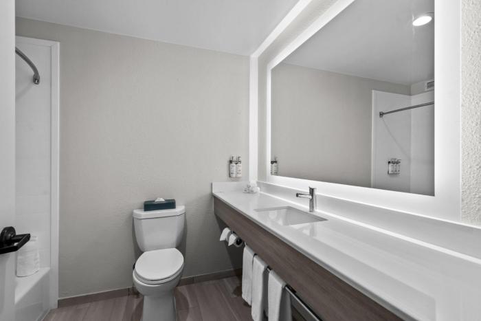 holiday inn express west point by ihg