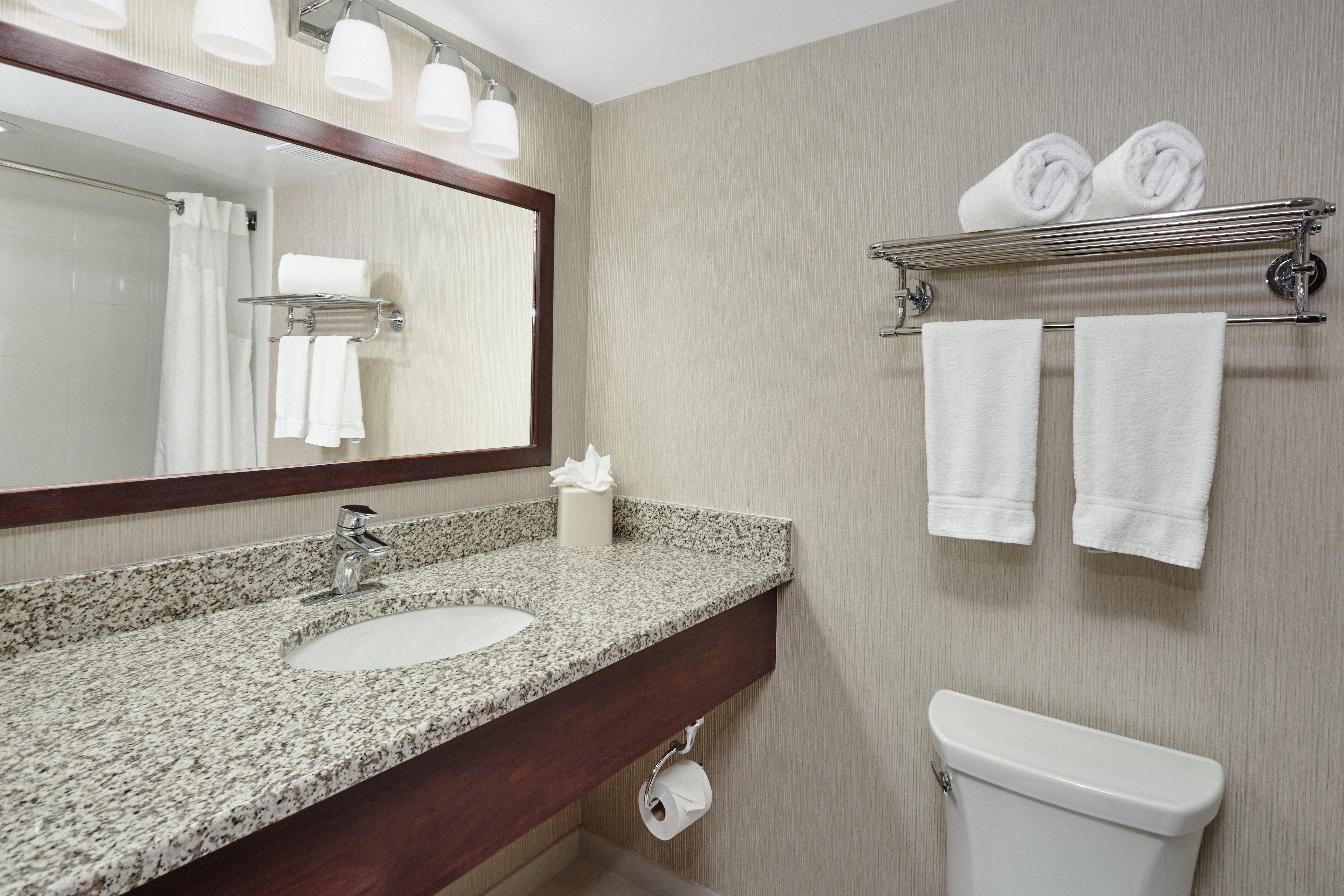 holiday inn and suites chicago carol stream wheaton by ihg