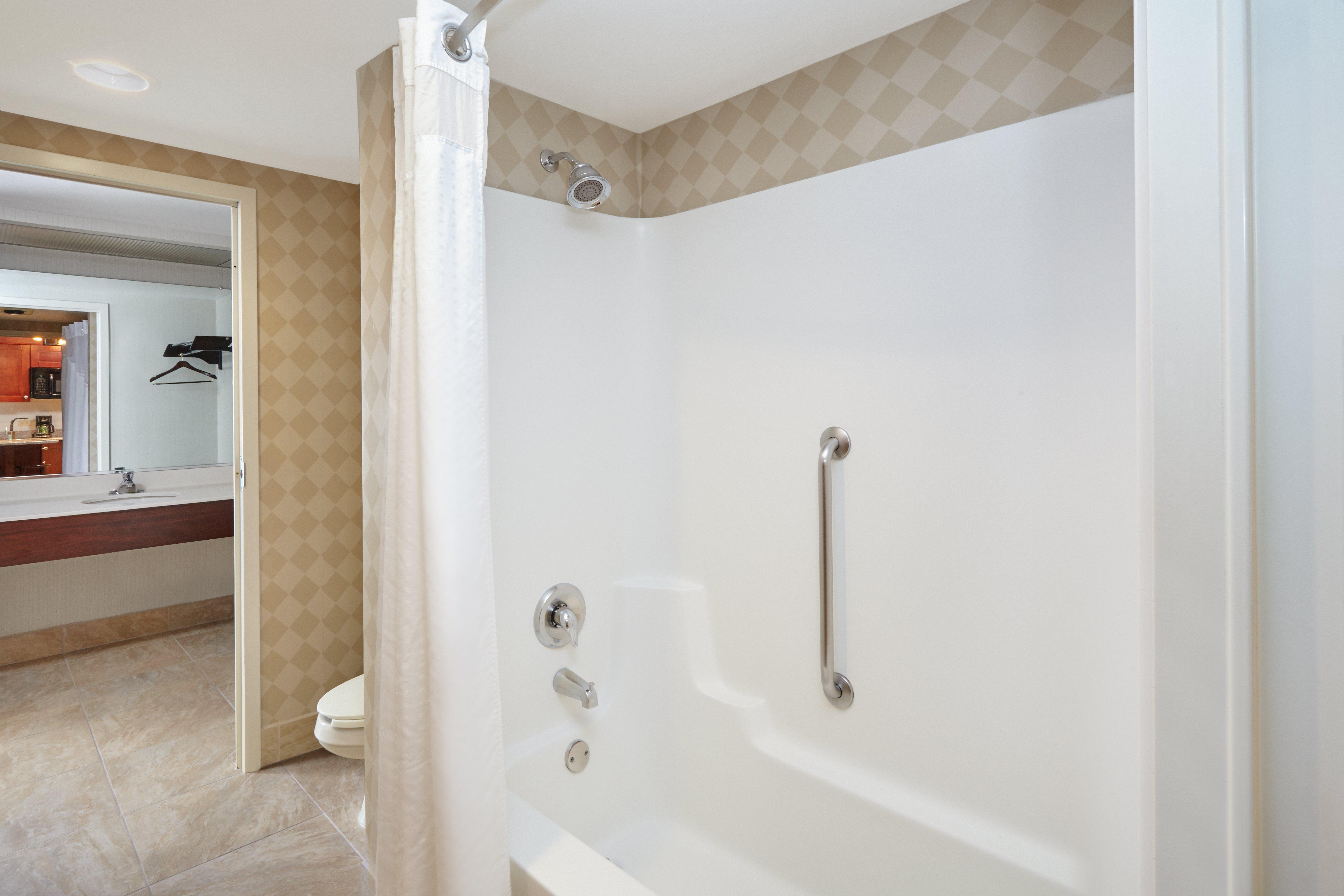 holiday inn and suites chicago carol stream wheaton by ihg