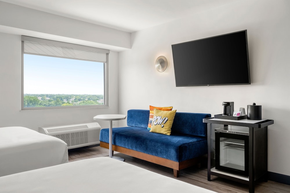 holiday inn rolling meadows schaumburg area