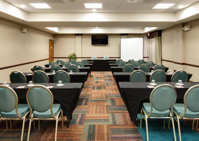 hotel indigo chicago vernon hills by ihg