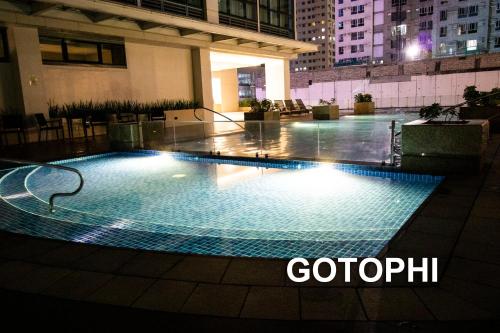 one uptown residence