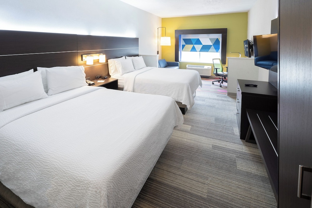 holiday inn express and suites chicago west st cha