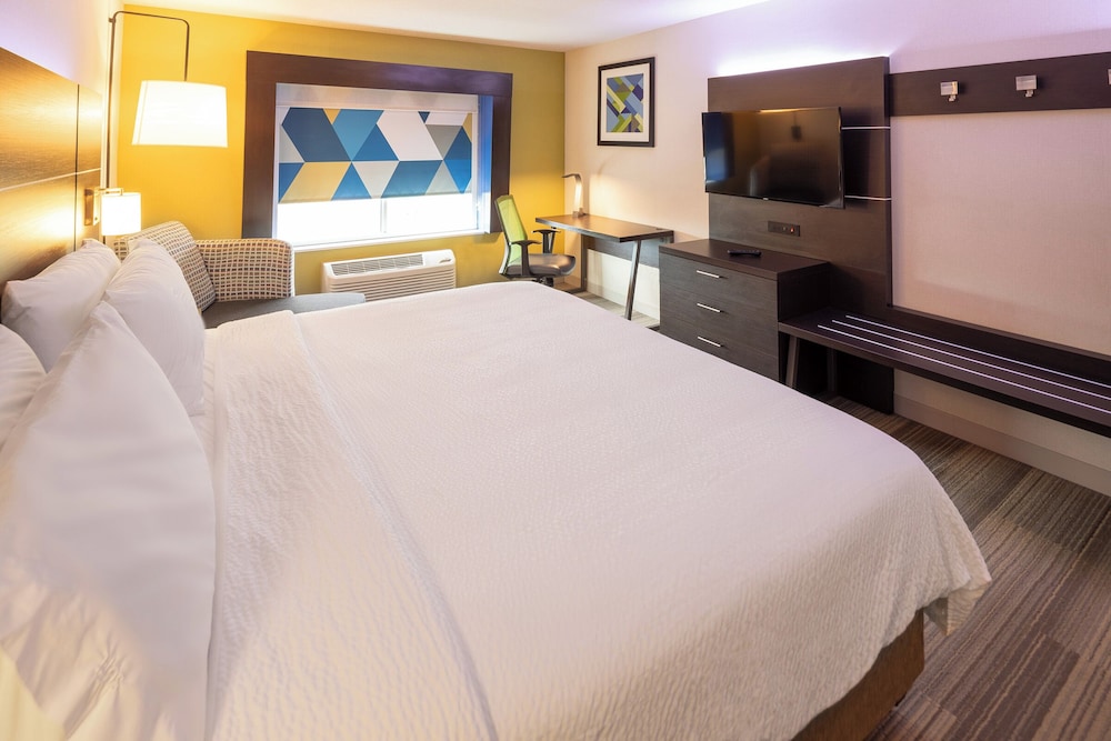 holiday inn express and suites chicago west st cha