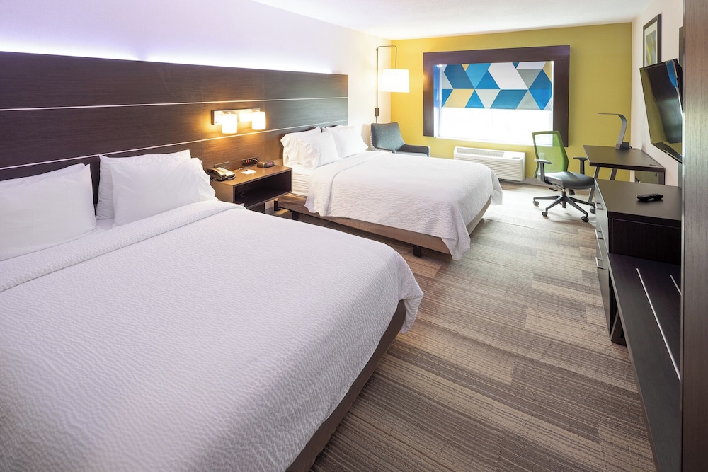 holiday inn express and suites chicago west st cha