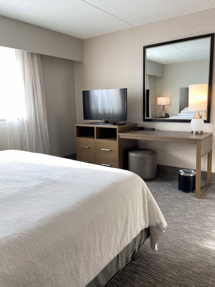 embassy suites by hilton chicago schaumburg woodfield