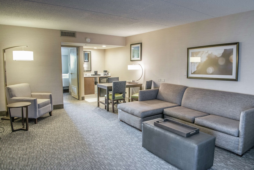 embassy suites by hilton chicago schaumburg woodfield