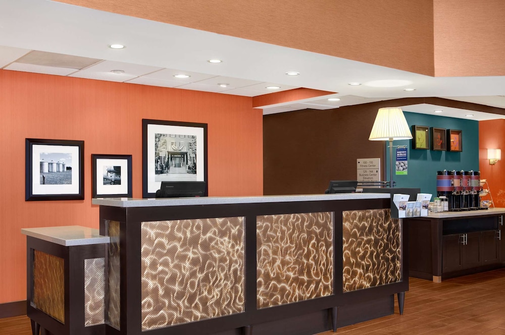 hampton inn by hilton chicago midway airport