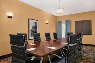 Hampton Inn By Hilton Chicago-Midway Airport,Chicago>>Bedford Park,3 star