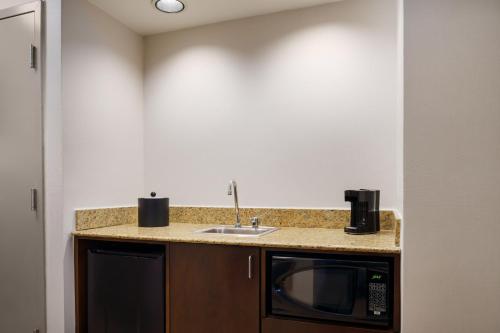 hampton inn by hilton chicago midway airport