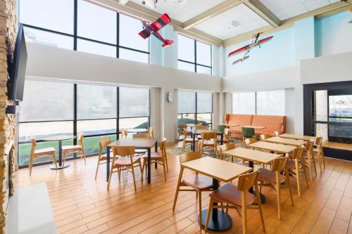 hampton inn by hilton chicago midway airport