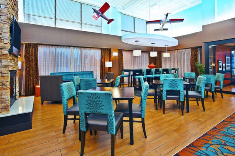 hampton inn by hilton chicago midway airport