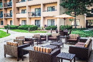 courtyard by marriott chicago wood dale