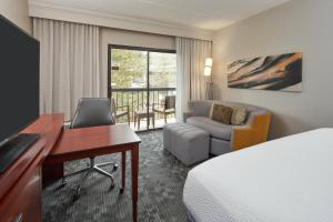 Courtyard By Marriott Chicago Wood Dale,Chicago>>Burr Ridge,3 star
