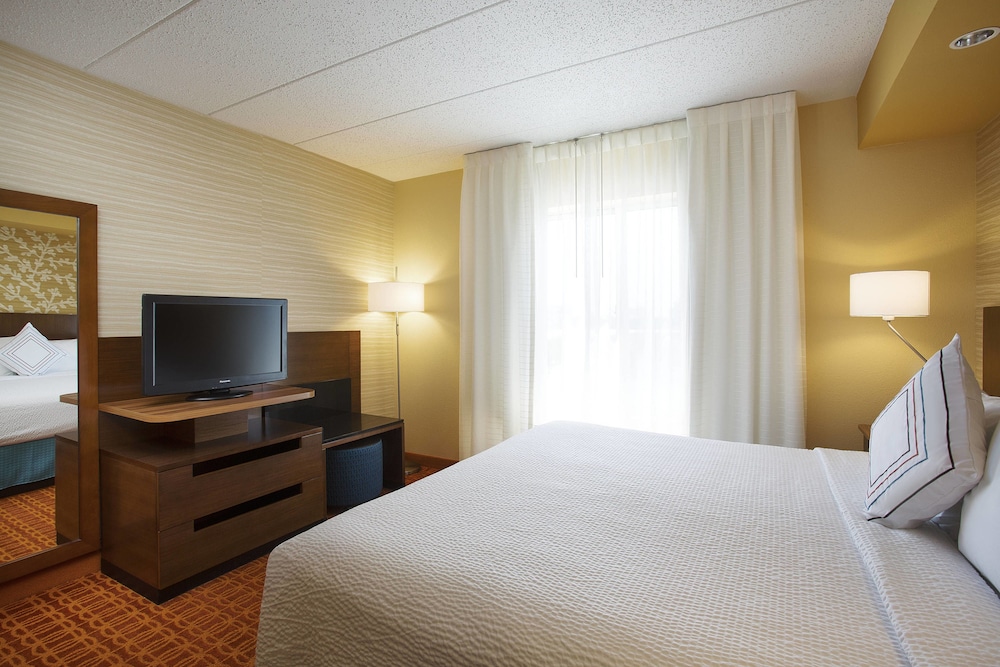 fairfield inn and suites by marriott chicago midway airport