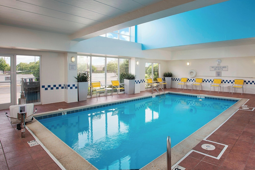 fairfield inn and suites by marriott chicago midway airport