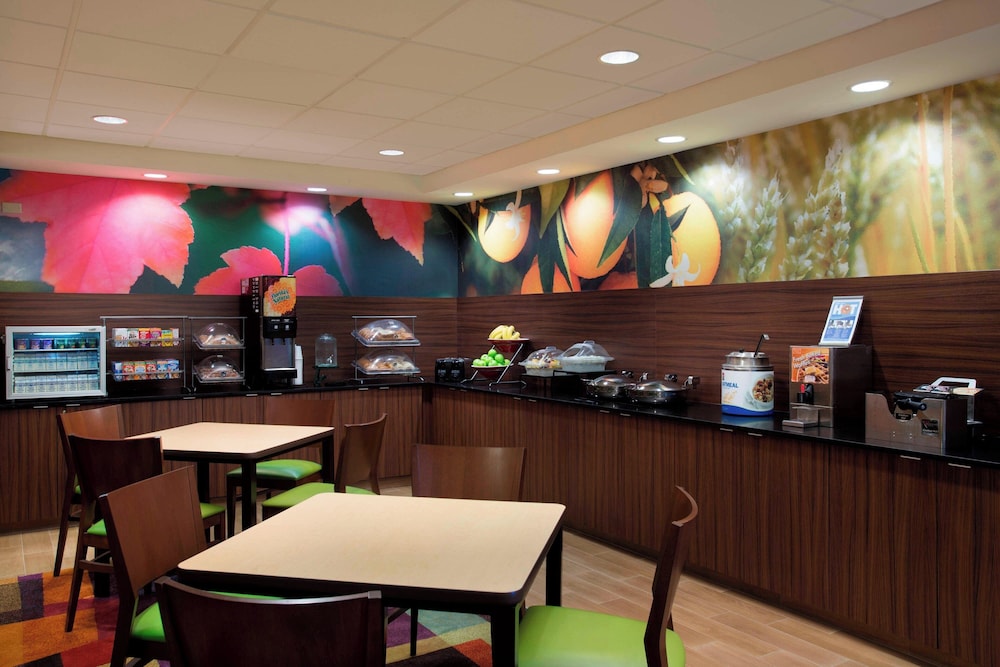 fairfield inn and suites by marriott chicago midway airport