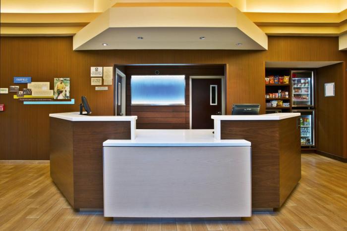 fairfield inn and suites by marriott chicago midway airport
