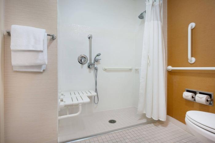fairfield inn and suites by marriott chicago midway airport