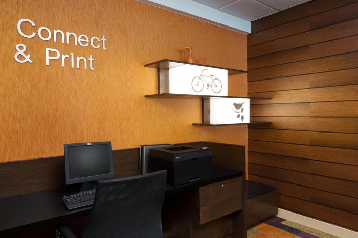 fairfield inn and suites by marriott chicago midway airport