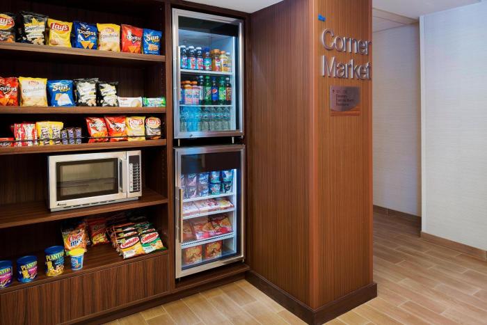 fairfield inn and suites by marriott chicago midway airport