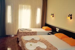 magic tulip hotel